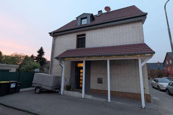 Prodej domu 150 m², pozemek 644 m², Moers Prodej domu 150 m², pozemek 644 m², Moers