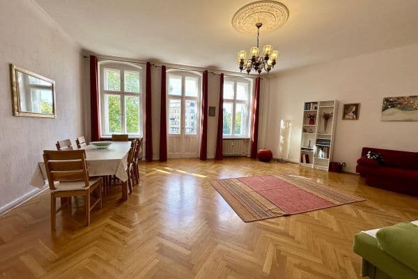 Pronájem bytu 3+1 110 m², Berlin, Berlín Pronájem bytu 3+1 110 m², Berlin, Berlín