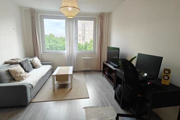 Prodej bytu 2+kk 42 m², Samohelova, Prague Prodej bytu 2+kk 42 m², Samohelova, Prague