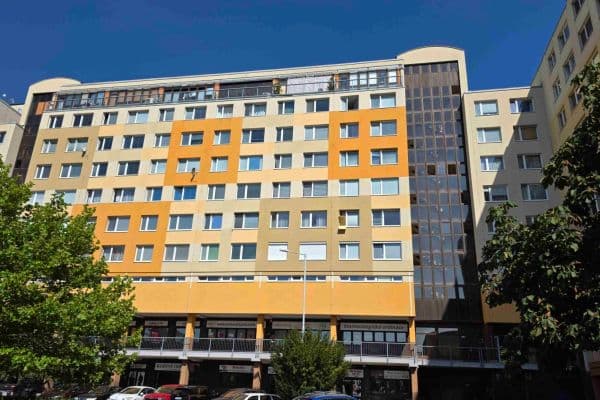 Pronájem bytu 2+kk 46 m², V Hůrkách, Praha Pronájem bytu 2+kk 46 m², V Hůrkách, Praha