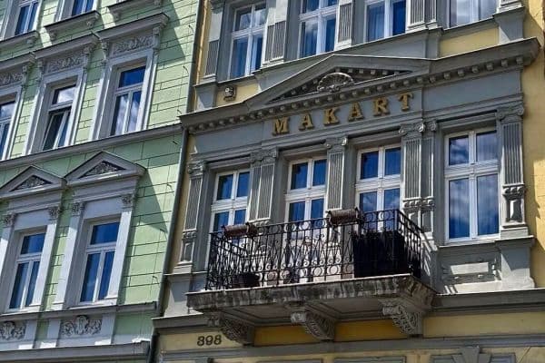 Prodej bytu 2+kk 48 m², Pod Jelením skokem, Karlovy Vary Prodej bytu 2+kk 48 m², Pod Jelením skokem, Karlovy Vary