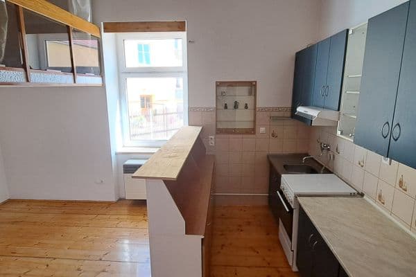 Pronájem bytu 2+kk 80 m², U podjezdu, Olomouc Pronájem bytu 2+kk 80 m², U podjezdu, Olomouc