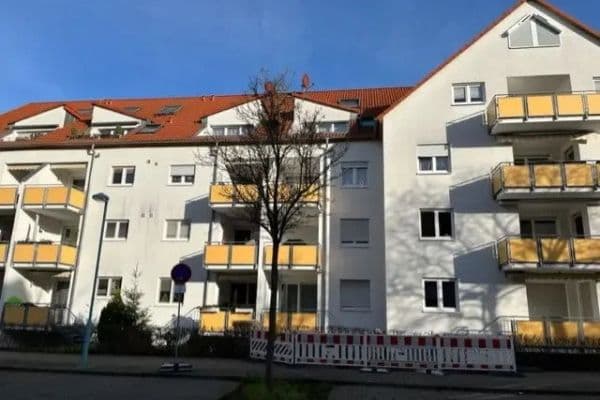 Pronájem bytu 3+1 77 m², Mannheim Pronájem bytu 3+1 77 m², Mannheim