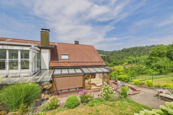 Prodej domu 286 m², pozemek 1.221 m², Pforzheim Prodej domu 286 m², pozemek 1.221 m², Pforzheim
