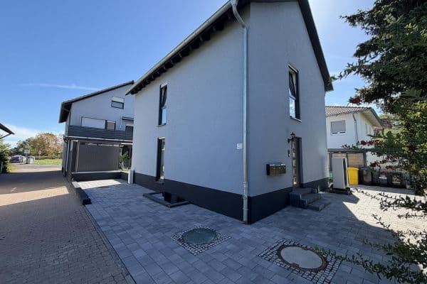 Pronájem bytu 2+1 52 m², Hanau Pronájem bytu 2+1 52 m², Hanau