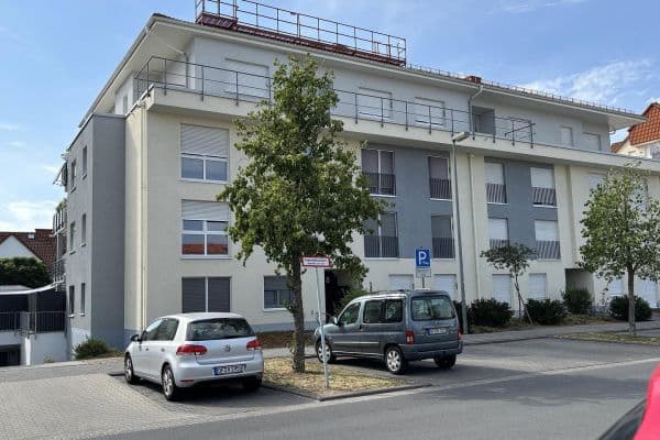 Pronájem bytu 4+1 112 m², Dietzenbach Pronájem bytu 4+1 112 m², Dietzenbach