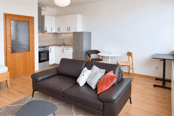 Pronájem bytu 1+kk 38 m², U Měšťanského pivovaru, Praha Pronájem bytu 1+kk 38 m², U Měšťanského pivovaru, Praha
