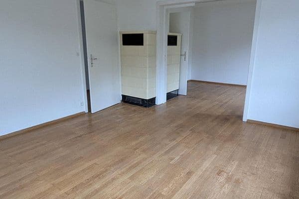 Pronájem bytu 3+1 85 m², Heidenheim Pronájem bytu 3+1 85 m², Heidenheim