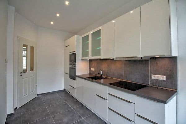 Pronájem bytu 3+1 96 m², Leipzig, Sasko Pronájem bytu 3+1 96 m², Leipzig, Sasko