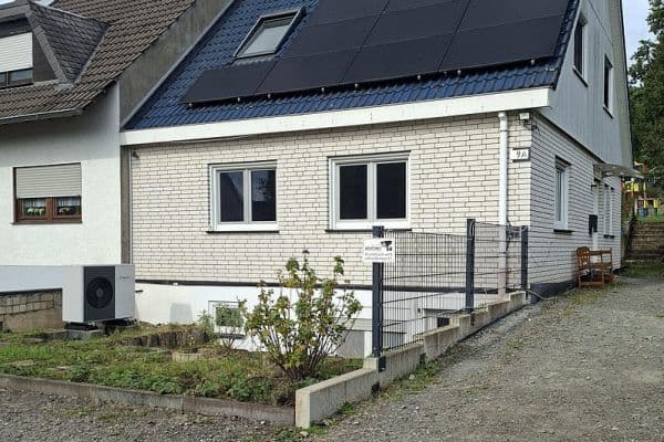 Prodej domu 125 m², pozemek 789 m², Siegburg Prodej domu 125 m², pozemek 789 m², Siegburg