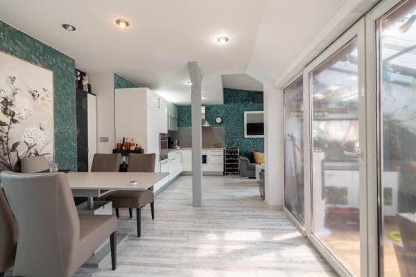 Prodej bytu 3+kk 100 m², Kováků, Praha Prodej bytu 3+kk 100 m², Kováků, Praha