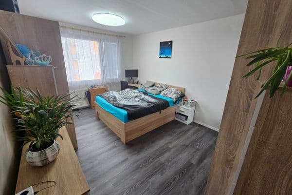 Pronájem bytu 2+kk 44 m², Hradecká, Hradec Králové Pronájem bytu 2+kk 44 m², Hradecká, Hradec Králové