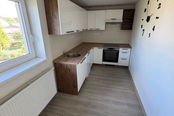 Pronájem bytu 3+kk 95 m², SO POÚ Benátky nad Jizerou Pronájem bytu 3+kk 95 m², SO POÚ Benátky nad Jizerou