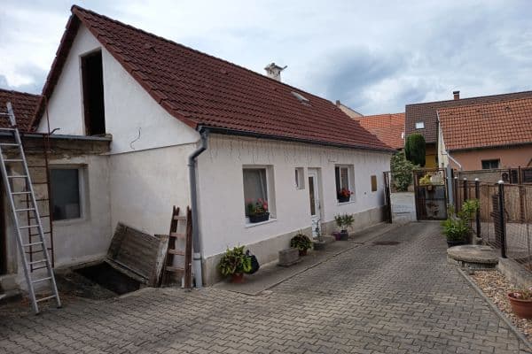 Prodej domu 60 m², pozemek 250 m², Mlýnská, SO POÚ Lovosice Prodej domu 60 m², pozemek 250 m², Mlýnská, SO POÚ Lovosice