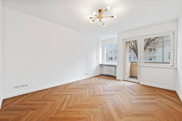 Prodej bytu 2+1 46 m², Tempelhofer Damm 124, Berlin, Berlín Prodej bytu 2+1 46 m², Tempelhofer Damm 124, Berlin, Berlín