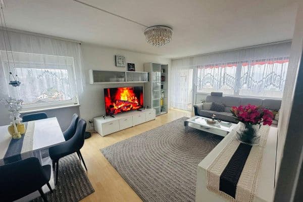Pronájem bytu 2+1 72 m², Michelstadt Pronájem bytu 2+1 72 m², Michelstadt