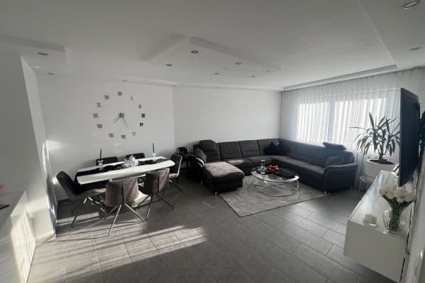 Prodej bytu 3+1 69 m², Augsburg Prodej bytu 3+1 69 m², Augsburg