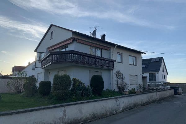 Pronájem domu 150 m², pozemek 500 m², M.str, München, Bavorsko Pronájem domu 150 m², pozemek 500 m², M.str, München, Bavorsko