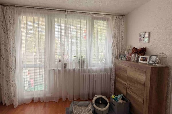 Prodej bytu 3+1 84 m², Voskovcova, Praha Prodej bytu 3+1 84 m², Voskovcova, Praha