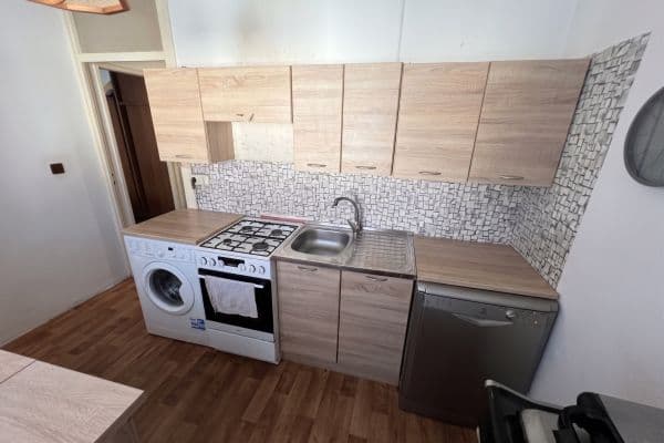 Prodej bytu 2+1 45 m², Kpt. Jaroše, SO POÚ Hranice Prodej bytu 2+1 45 m², Kpt. Jaroše, SO POÚ Hranice