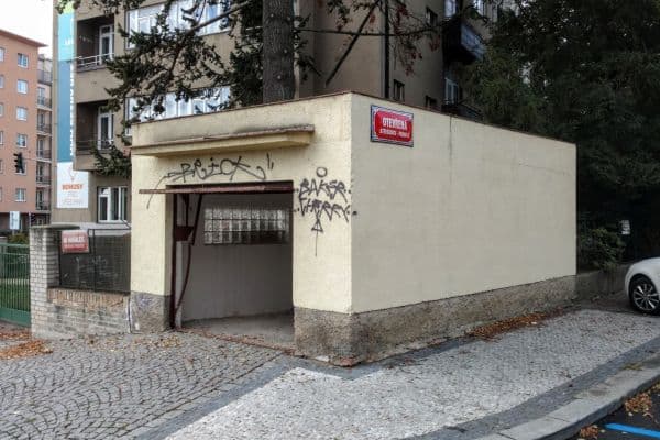 Prodej garáže 24 m², Praha Prodej garáže 24 m², Praha