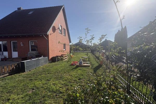 Prodej domu 129 m², pozemek 400 m², Zollweg, Ziethen Prodej domu 129 m², pozemek 400 m², Zollweg, Ziethen