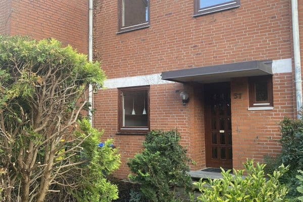 Prodej domu 105 m², pozemek 153 m², Norderstedt, Šlesvicko-Holštýnsko Prodej domu 105 m², pozemek 153 m², Norderstedt, Šlesvicko-Holštýnsko
