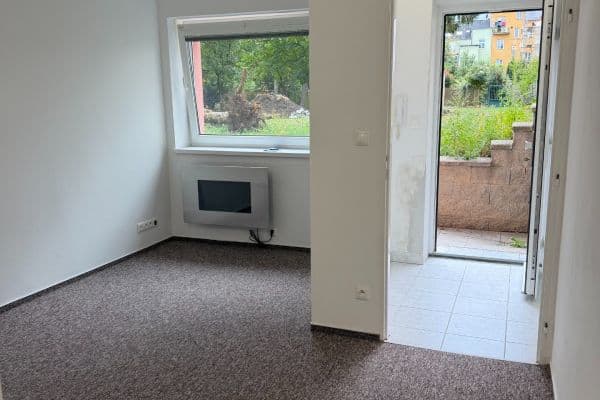 Prodej bytu 1+1 27 m², náměstí Slezského odboje, Opava, Moravskoslezský kraj Prodej bytu 1+1 27 m², náměstí Slezského odboje, Opava, Moravskoslezský kraj