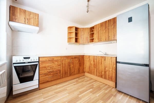 Pronájem bytu 3+kk 68 m², Mírová, Milovice Pronájem bytu 3+kk 68 m², Mírová, Milovice