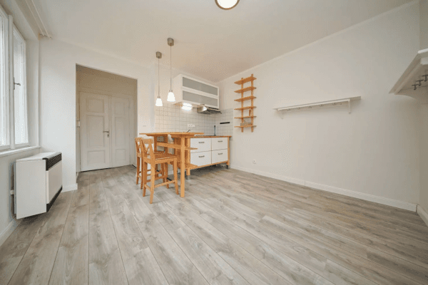 Pronájem bytu 1+kk 18 m², Náměstí Joachima Barranda, SO POÚ Beroun Pronájem bytu 1+kk 18 m², Náměstí Joachima Barranda, SO POÚ Beroun