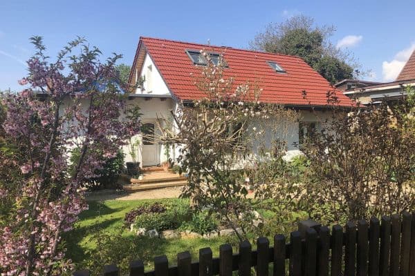 Pronájem domu 114 m², pozemek 470 m², Usedomstr. 20, Neuenhagen bei Berlin Pronájem domu 114 m², pozemek 470 m², Usedomstr. 20, Neuenhagen bei Berlin
