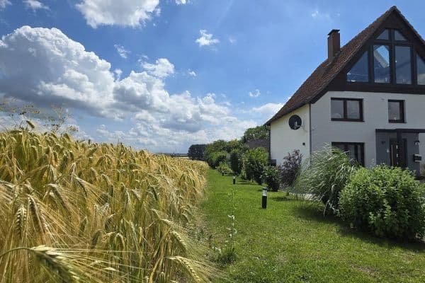 Prodej domu 144 m², pozemek 589 m², SOEST - OSTÖNNEN Prodej domu 144 m², pozemek 589 m², SOEST - OSTÖNNEN