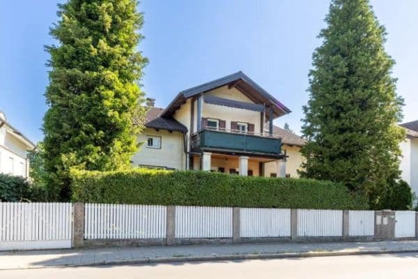 Prodej domu 200 m², pozemek 731 m², Planegg, Bavorsko Prodej domu 200 m², pozemek 731 m², Planegg, Bavorsko