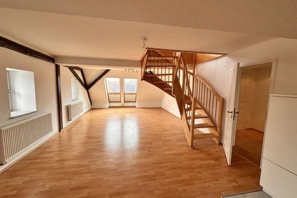 Pronájem bytu 2+1 94 m², Am Zehnt 9, Sinsheim-Hilsbach Pronájem bytu 2+1 94 m², Am Zehnt 9, Sinsheim-Hilsbach