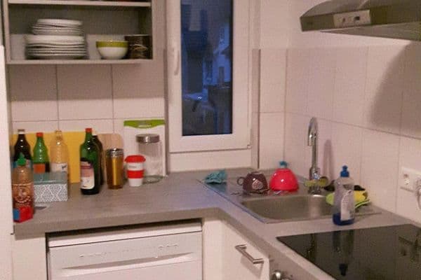 Pronájem bytu 9 m², Stuttgart, Bádensko-Württembersko Pronájem bytu 9 m², Stuttgart, Bádensko-Württembersko