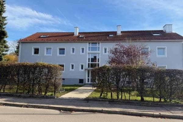 Pronájem bytu 2+1 59 m², Kriegerstrasse 3 a, Germering, Bavorsko Pronájem bytu 2+1 59 m², Kriegerstrasse 3 a, Germering, Bavorsko