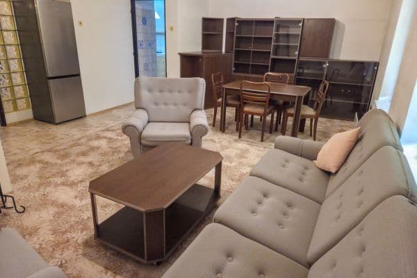 Pronájem bytu 3+1 103 m², U Zámku, Dobřejovice Pronájem bytu 3+1 103 m², U Zámku, Dobřejovice