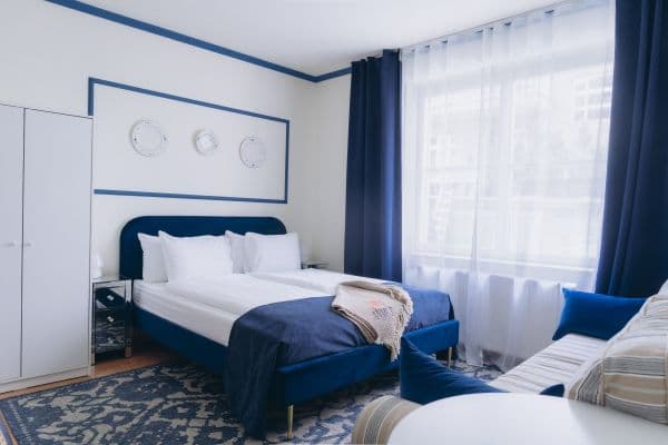 Pronájem bytu 25 m², Bulharská, Karlovy Vary, Karlovarský kraj Pronájem bytu 25 m², Bulharská, Karlovy Vary, Karlovarský kraj