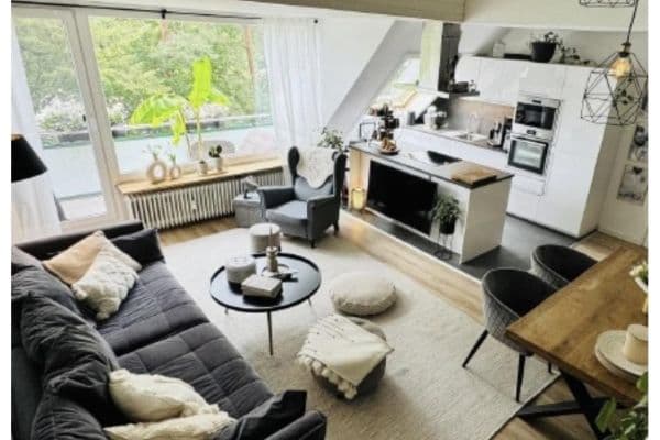 Prodej bytu 4+1 109 m², Hamburg, Hamburg Prodej bytu 4+1 109 m², Hamburg, Hamburg