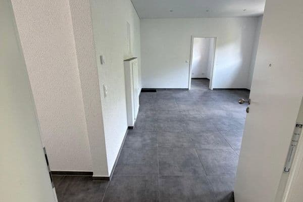 Pronájem bytu 2+1 65 m², Wildbader Str. 39, Neuenbürg Pronájem bytu 2+1 65 m², Wildbader Str. 39, Neuenbürg
