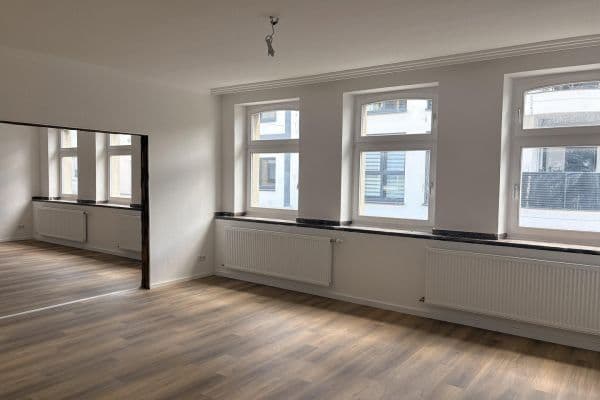 Prodej bytu 3+1 143 m², Kölner Str. 21, Grevenbroich Prodej bytu 3+1 143 m², Kölner Str. 21, Grevenbroich