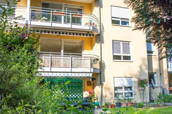 Pronájem bytu 3+1 90 m², Makarenkostraße 28, Nürnberg, Bavorsko Pronájem bytu 3+1 90 m², Makarenkostraße 28, Nürnberg, Bavorsko