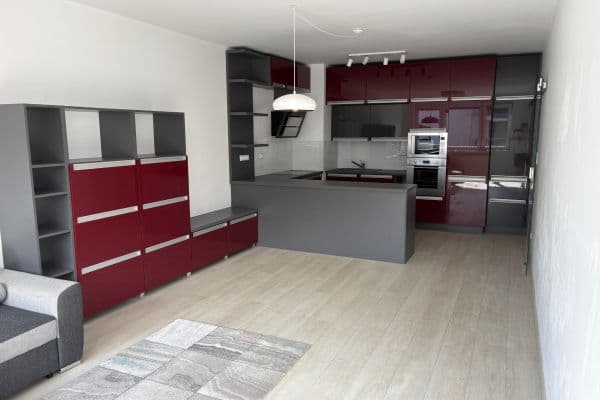 Pronájem bytu 4+kk 108 m², Makedonská, Praha Pronájem bytu 4+kk 108 m², Makedonská, Praha