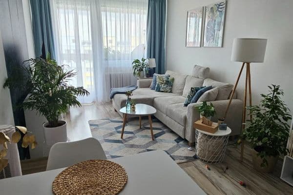 Pronájem bytu 2+kk 54 m², Milánská, Praha Pronájem bytu 2+kk 54 m², Milánská, Praha