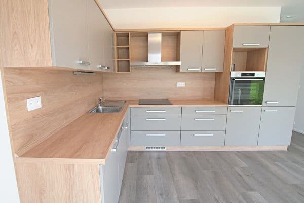 Pronájem domu 127 m², pozemek 174 m², Zámecká, Vysoký Újezd, Středočeský kraj Pronájem domu 127 m², pozemek 174 m², Zámecká, Vysoký Újezd, Středočeský kraj