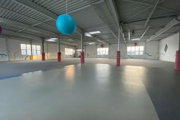 Pronájem nebytového prostoru 1.400 m², Groß-Bieberau Pronájem nebytového prostoru 1.400 m², Groß-Bieberau