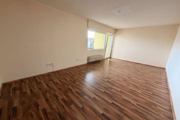 Pronájem bytu 2+1 64 m², Speyer Pronájem bytu 2+1 64 m², Speyer
