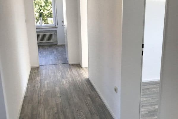 Pronájem bytu 4+1 91 m², Dinkelscherben Pronájem bytu 4+1 91 m², Dinkelscherben