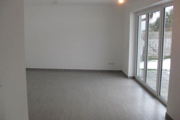Pronájem bytu 4+1 100 m², Eltville Pronájem bytu 4+1 100 m², Eltville