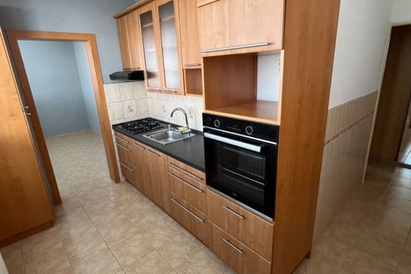 Prodej bytu 3+1 72 m², Krestova, Ostrava Prodej bytu 3+1 72 m², Krestova, Ostrava